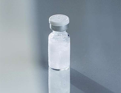 Die neuen Schott Pharma Glasfläschchen schützen tiefgekühlte Medikamente