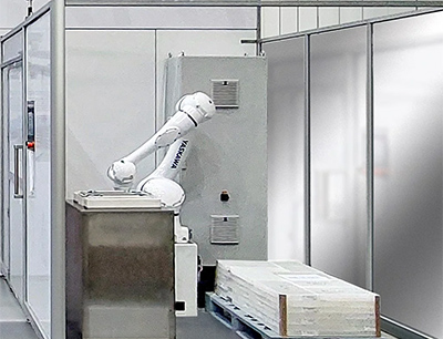 Yaskawa Roboter beim Handling von Vials