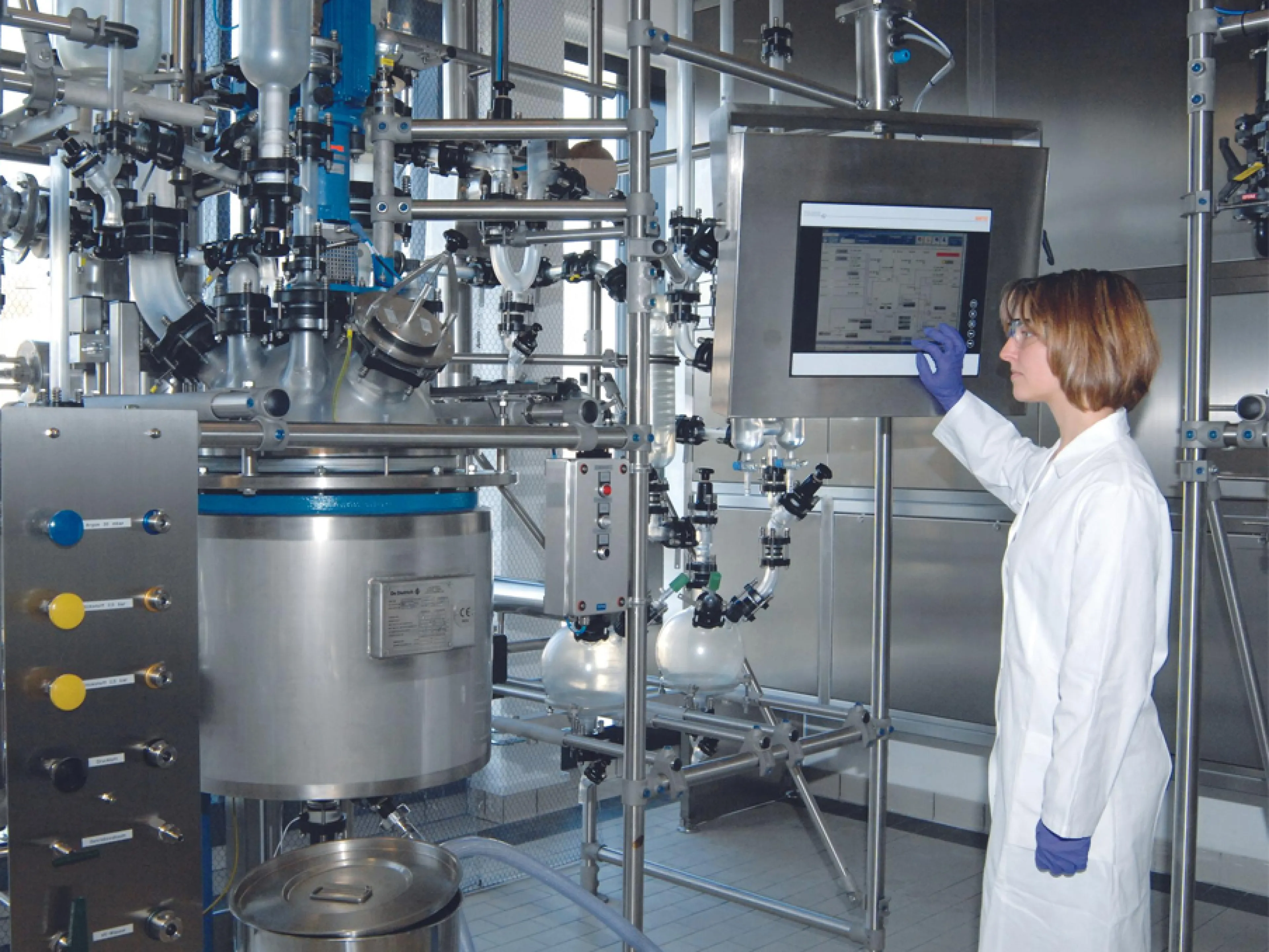 Entwicklungsreaktor zur Wirkstoffsynthese bei Boehringer Ingelheim in Biberach