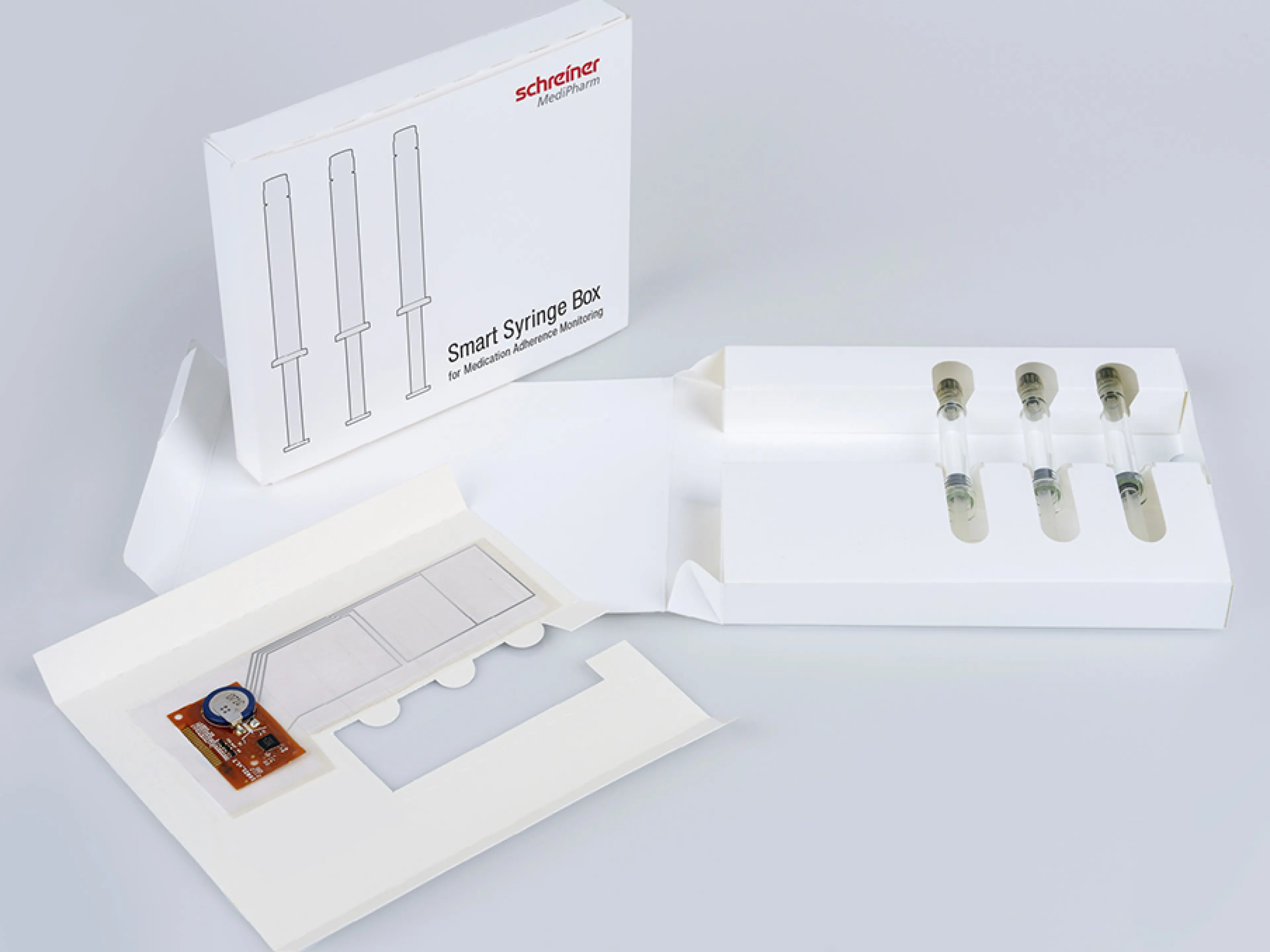 Die Smart Syringe Box von Schreiner Medipharm ermöglicht digitales Tracking und Temperaturüberwachung in klinischen Studien.