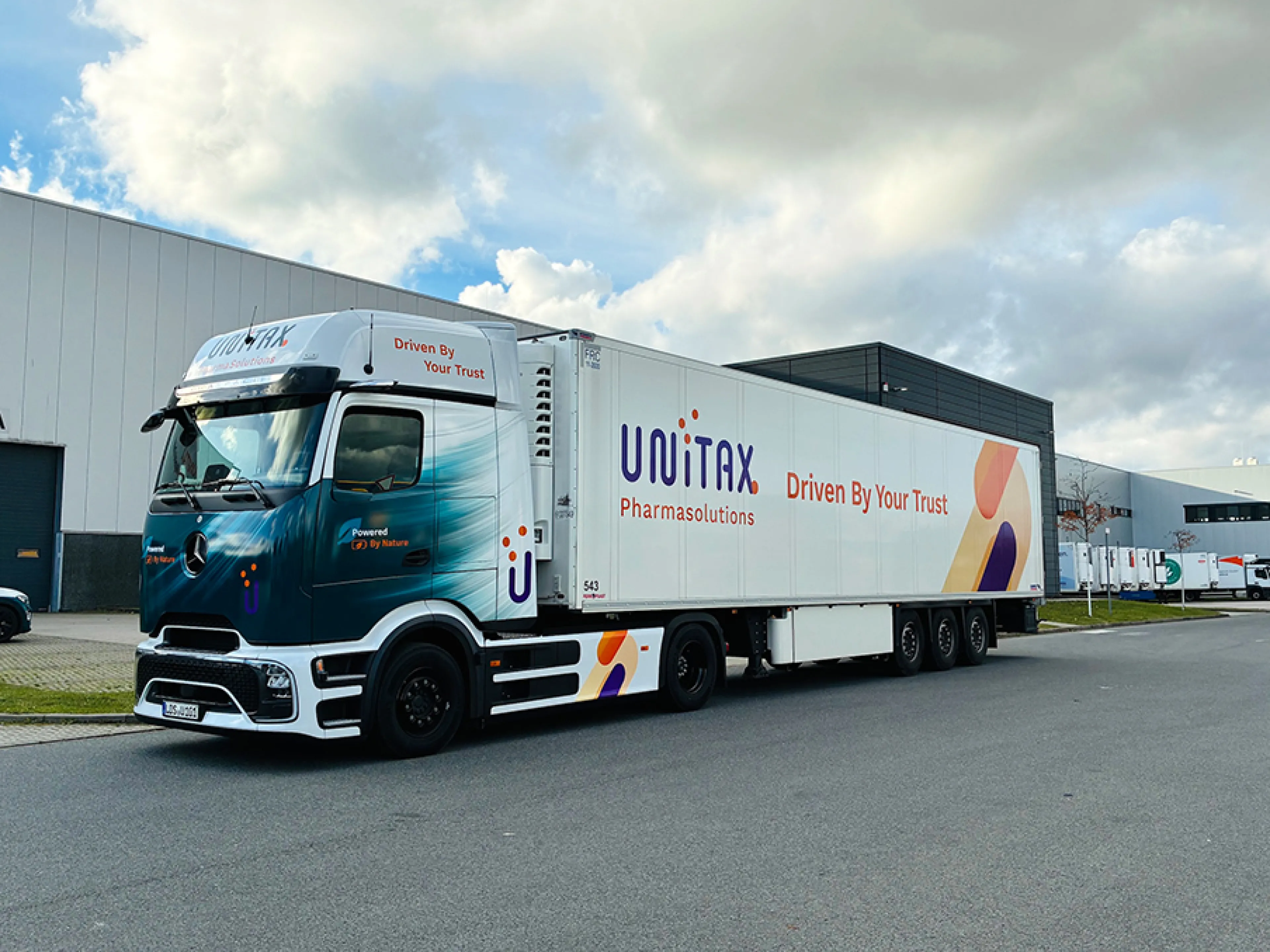 Unitax Pharmalogistik hat einen weiteren Logistik-Standort bei Schönefeld eröffnet