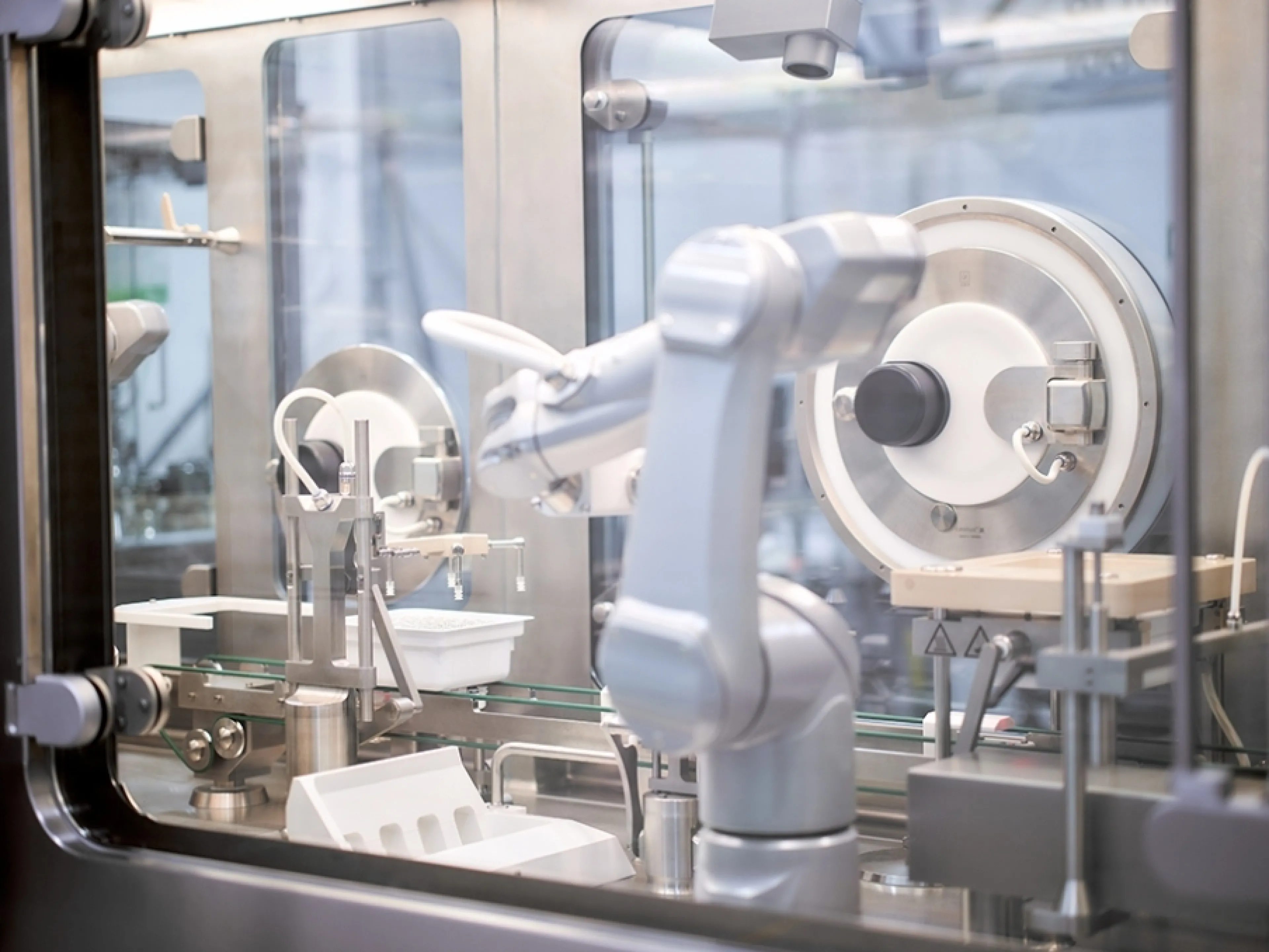 Mit führenden Partnern aus der Pharmaindustrie praxisnah entwickelt, liefert SynTiso von Syntegon Antwort auf die drängendsten Fragen der Branche.