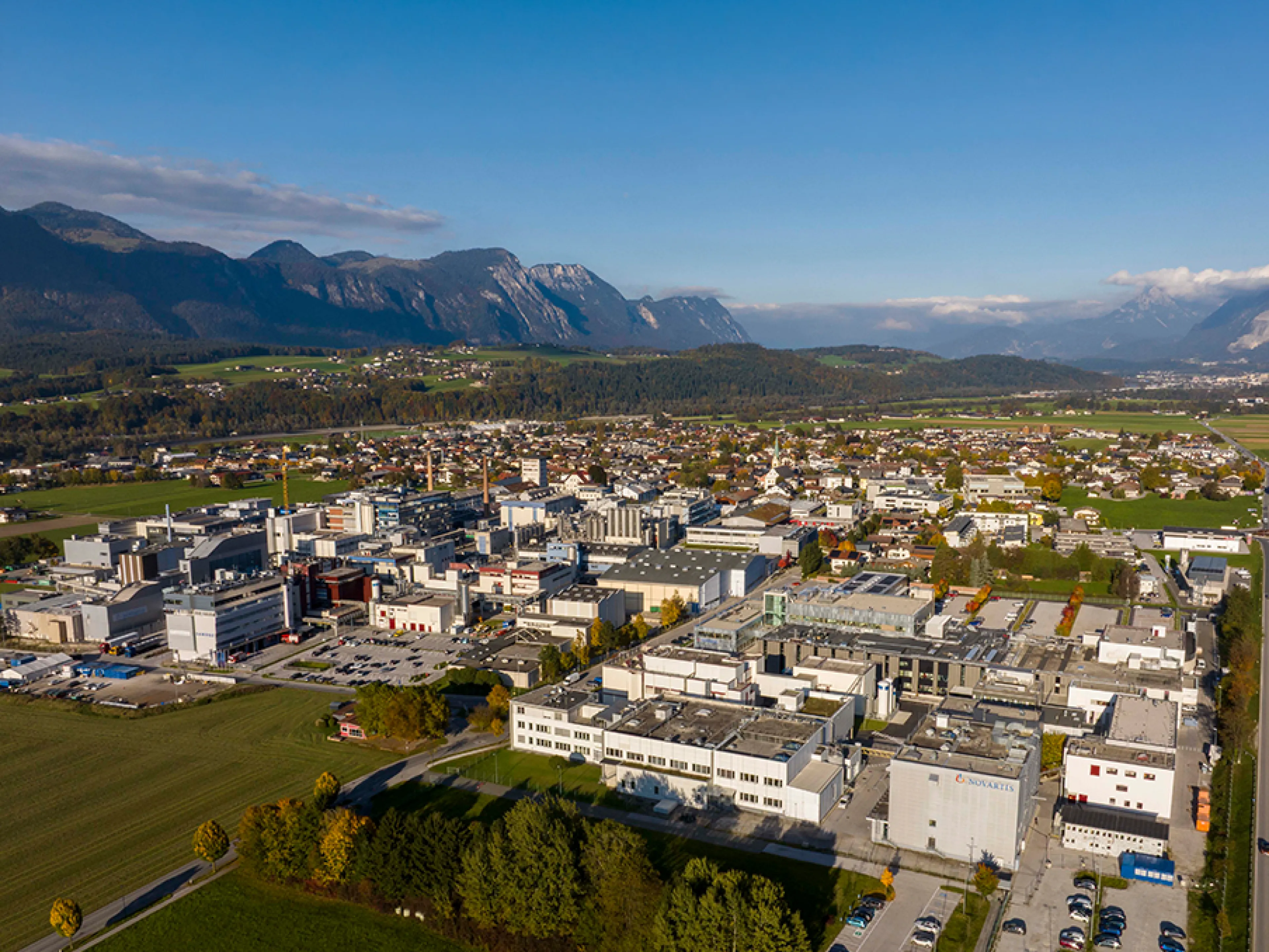 Innexis übernimmt Infrastruktur und Standortbetrieb des Novartis-Campus in Kundl in Österreich