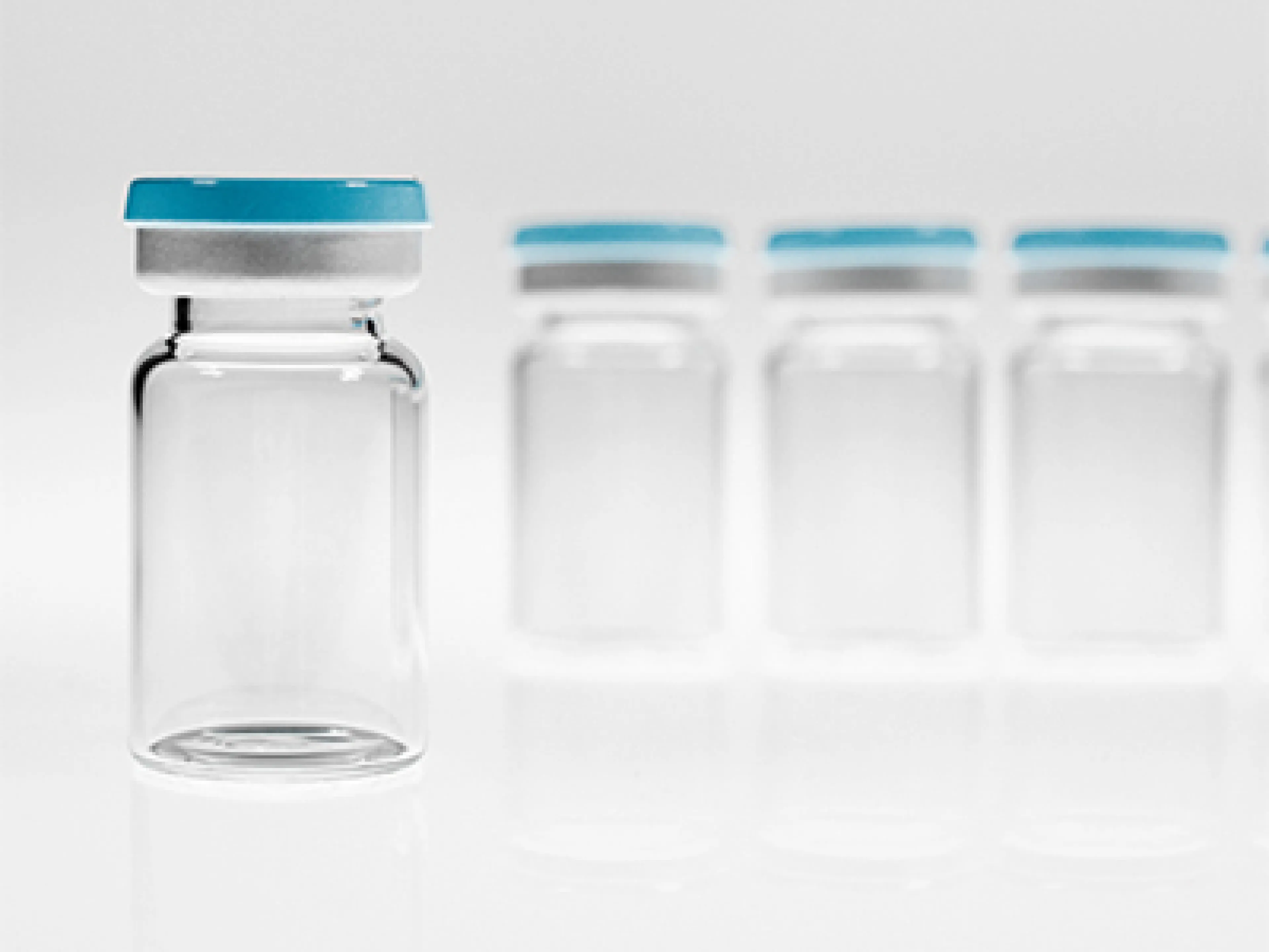 Velocity Vials bieten im Vergleich zu herkömmlichen Borosilikatglasverpackungen eine höhere Wirtschaftlichkeit, bessere Qualität und ein umweltfreundlicheres Design