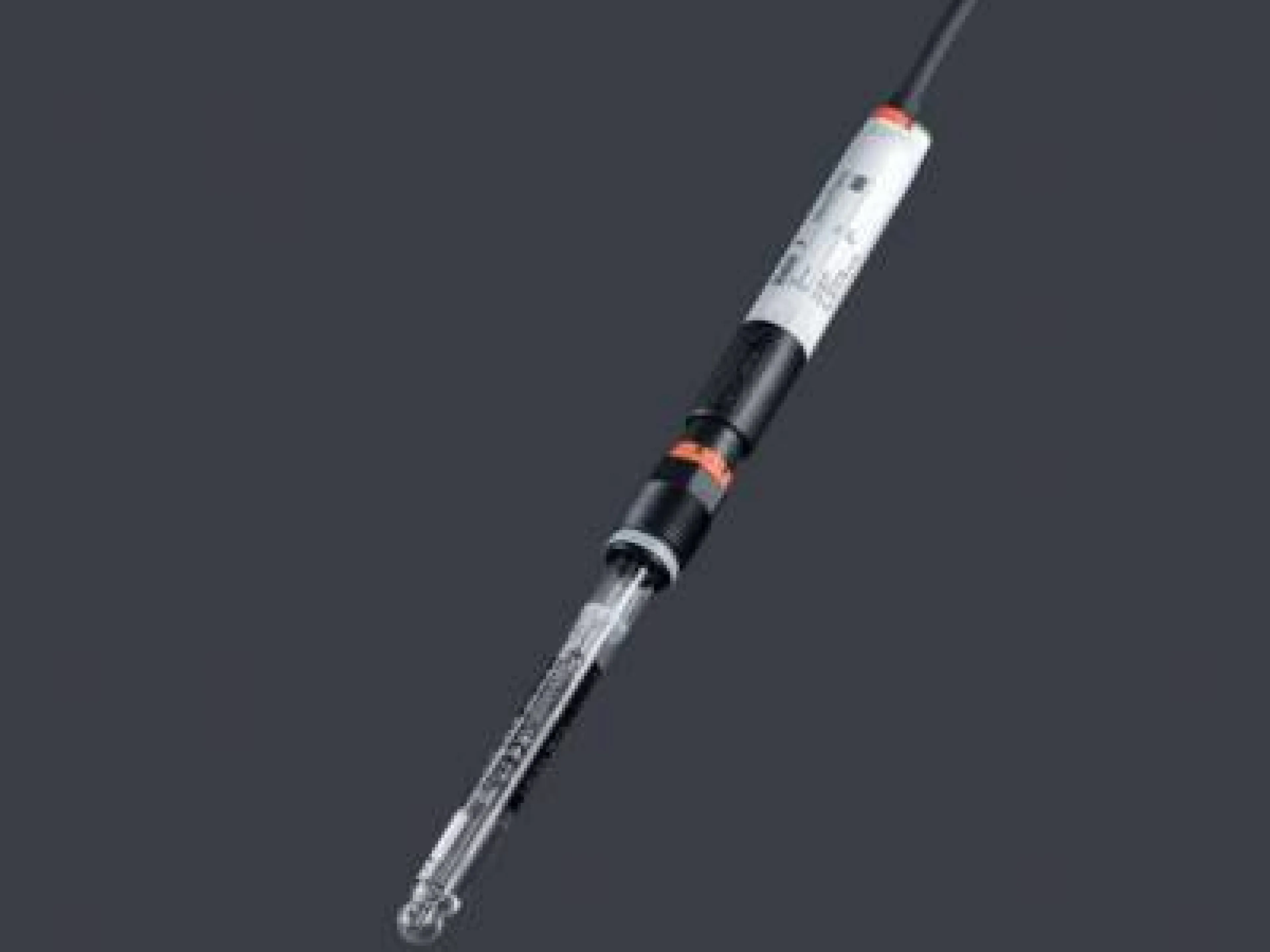 Memo-Trans mit gestecktem Memosens-pH-Sensor