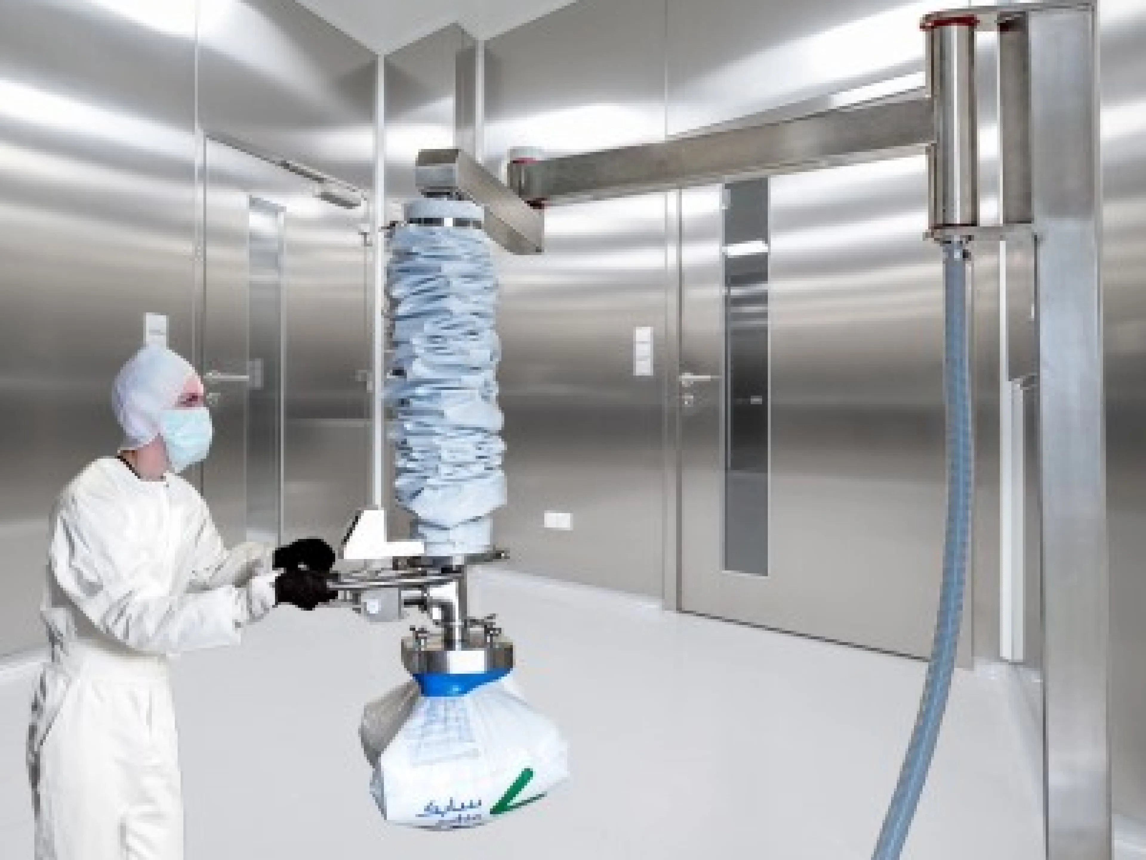 Das Vakuum-Handhabungssystem Palvac Sprint Hygienic bewegt schwere Lasten in Reinräumen und Hygienebereichen