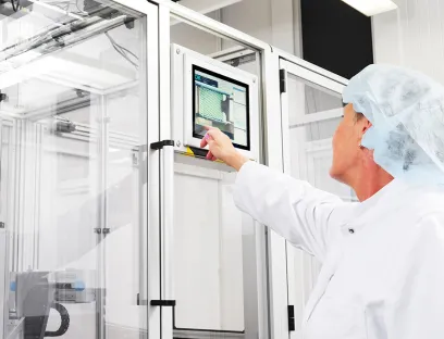 Um den Datenabgleich in der Impfstoffproduktion von AJ Vaccines noch effizienter zu gestalten, hat Omron einen erfolgreichen Proof of Concept zur automatisierten Fläschchenzählung realisiert.