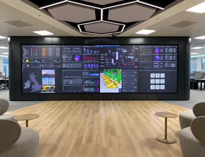 Der skalierbare, sichere Cloud-Service für industrielle Daten ermöglicht Roche die Aggregation, Kontextualisierung und gemeinsame Nutzung von Echtzeitdaten. 