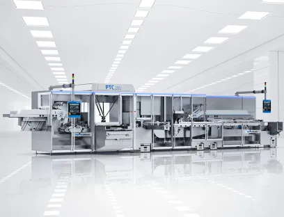 Pharmaverpackung: Die Verpackungslinie „PTC 200“ für die Verpackung von parenteralen Produkten in Karton-Mono-Verpackungen sorgt für mehr Nachhaltigkeit, Fälschungs- und Prozesssicherheit sowie maximale Flexibilität beim Verpacken von Parenteralia