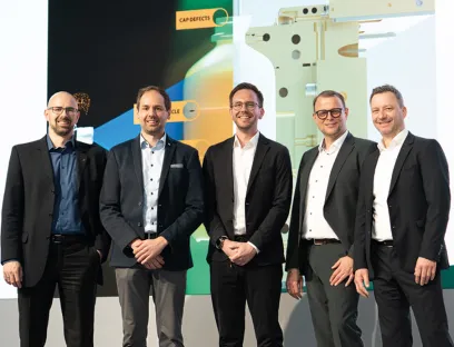 v.l.n.r.: Stephan Bachmeier (Branchenmanager Pharma Heuft), Sebastian Mayer (Produktmanager Pharma Heuft), Bastian Heuft (CEO Heuft), Gert Hansen (CEO Rommelag ) und Frank Sänger (Produktmanager Rommelag)