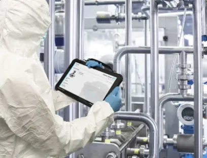 Mit einer schnellen Datenverbindung, wie sie Single Pair Ethernet realisiert, werden neue Wege der Prozessführung und Anlagenwartung möglich - mit dem Ziel, die Prozesssicherheit und Anlagenverfügbarkeit zu erhöhen, Bild: Endress+Hauser Mit einer schnellen Datenverbindung, wie sie Single Pair Ethernet realisiert, werden neue Wege der Prozessführung und Anlagenwartung möglich