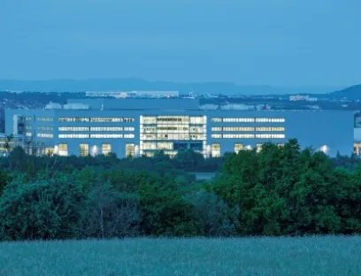 Festo eröffnet Technologiefabrik Scharnhausen - Fertigungsstandort für Ventile, Ventilinseln und Elektronik, Bild: Festo Festo Technologiefabrik Scharnhausen