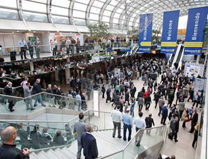 Messegeschehen auf der Interpack 2011, Bild: Messe Düsseldorf GmbH Messegeschehen Interpack