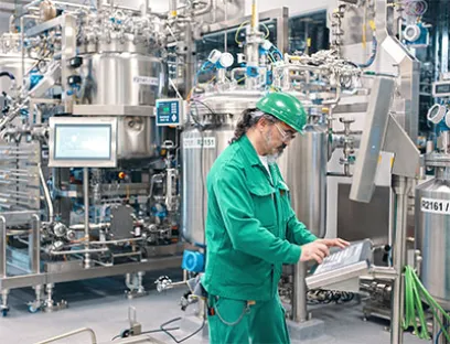 Novartis hat im vergangenen Quartal erneut ein starkes Umsatzwachstum und einen hohen zweistelligen Gewinn erzielt, Bild: Novartis Novartis Produktion