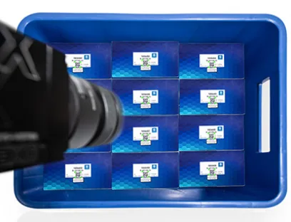 Erfassung von Miniaturcodes mit Hochgeschwindigkeitskamera, Bild: SVS-Vistek QR-Code-Erfassung