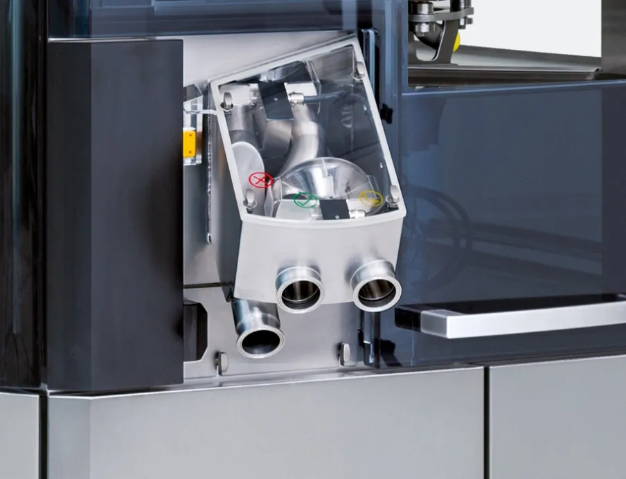 Etwaige Materialstaus verhindert ein Multiformatablauf, der Reibung minimiert. Etwaige Materialstaus verhindert ein Multiformatablauf, der Reibung minimiert.