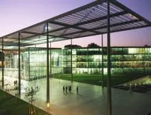 Unternehmenszentrale der Bayer AG in Leverkusen, Bild: Bayer AG Unternehmenszentrale Leverkusen