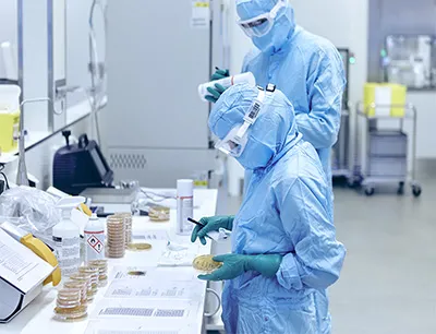 Starke Umsätze von Arzneimitteln zur Behandlung von Herzinsuffizienz, Prostatakrebs, Multipler Sklerose, Brustkrebs und Leukämie haben den Umsatz vorangetrieben, Bild: Novartis Novartis Forschung