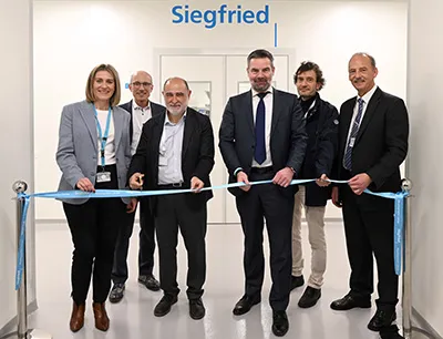 Siegfried eröffnet Entwicklungszentrum in Barcelona