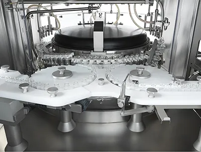 Für seine Mehrformat-Rotationsfüllmaschinen der Baureihe Vega setzt Ima die Maschinensteuerung „MP3300iec“ mit Motoren und Antrieben „Sigma 7“ von Yaskawa ein, Bild: Yaskawa Europe Für seine Mehrformat-Rotationsfüllmaschinen der Baureihe Vega setzt Ima die Maschinensteuerung „MP3300iec“ mit Motoren und Antrieben „Sigma 7“ von Yaskawa ein